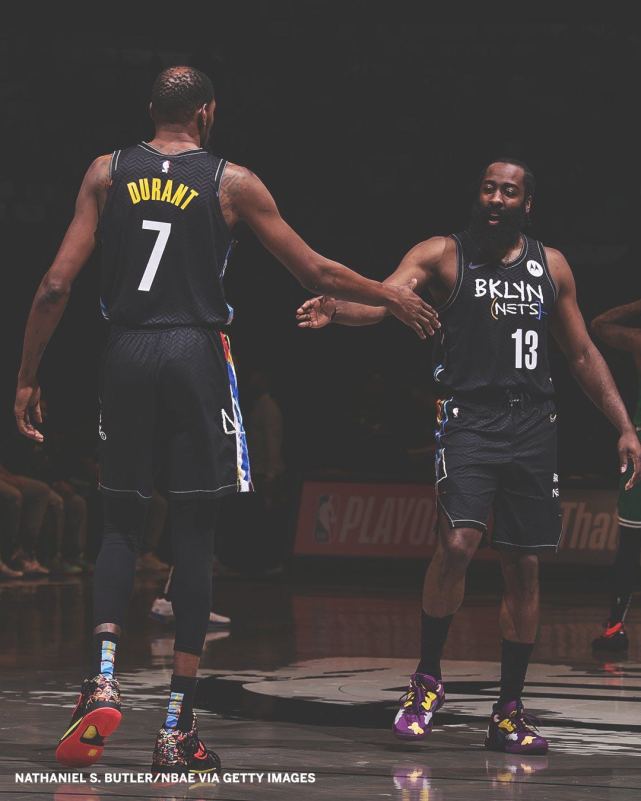 外线射手连续三场砍下+得分的简单介绍